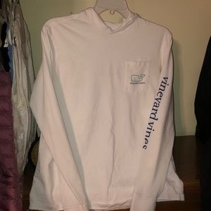Hooded Long sleeve Vineyard Vine shirt